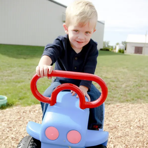 Tommy Truck Spring Rider