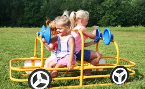 Playground Passenger Car