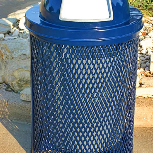 32 Gallon Trash Receptacle