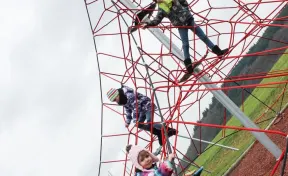 Spider Pyramid 6-6 Net Climber