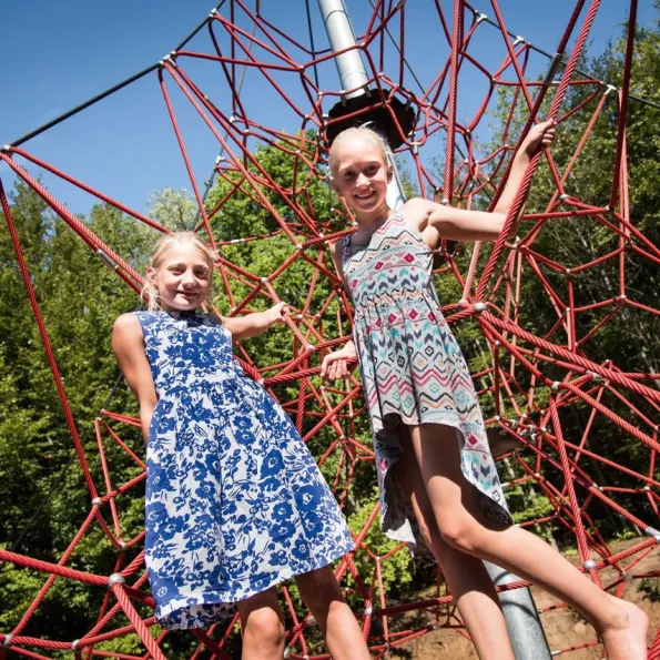 Spider Pyramid 8-6 Net Climber