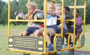 Rockin Time School Bus Spring Rider