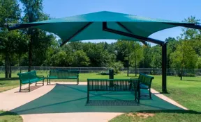 Single Post Pyramid Cantilever Shade