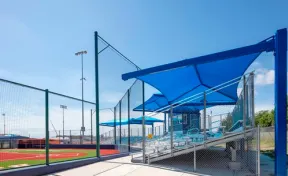 Single Full Hip Cantilever Shade