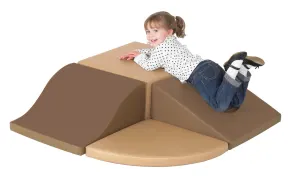 Cozy Woodland Terrace Climber