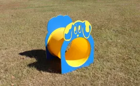 Duke the Dog Single Tunnel